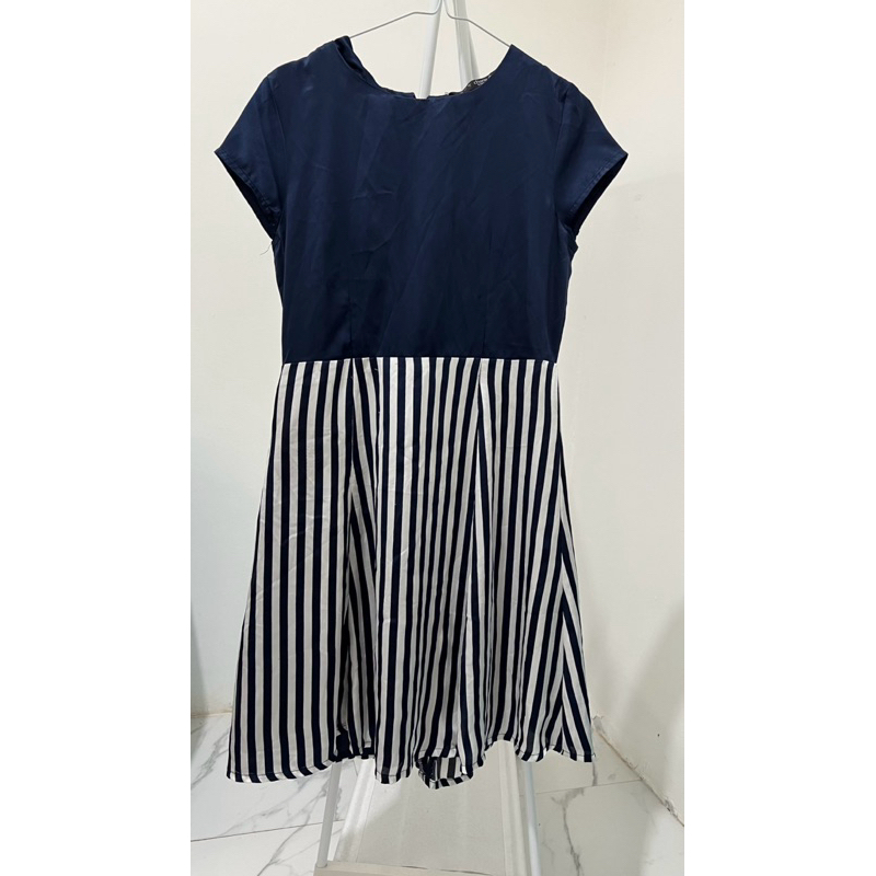 Preloved Dress Wanita Formal Chanira / Terusan Wanita
