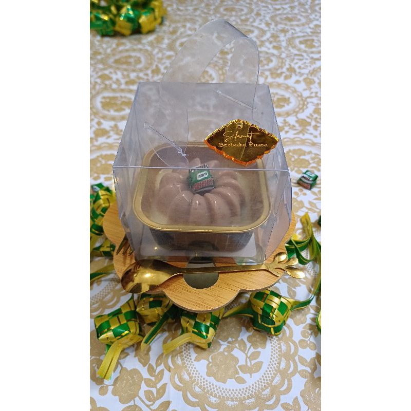 

HAMPERS puding durian isi 6cup / 9cup+1cup (10cup) free box hampers dan aksesoris