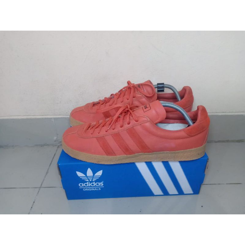 Adidas Island Series Topanga size 46