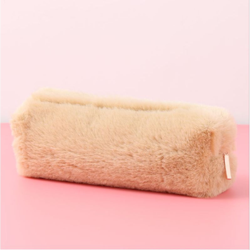 

Kotak Pensil Cewek Tempat Make Up PLUSH Bulu Sintetis Kualitas Premium