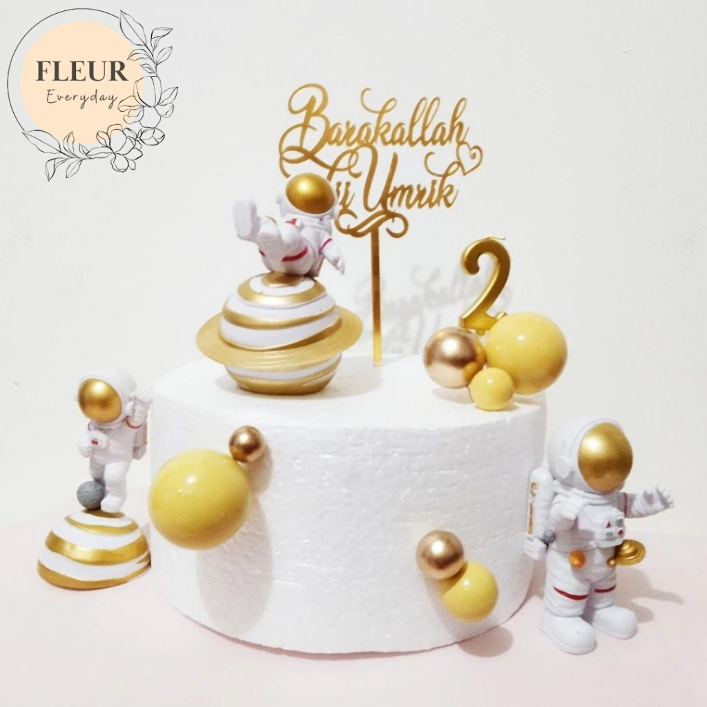 CAKE TOPPER FIGURE ASTRONOUT SPACE GALAXY HIASAN KUE LUAR ANGKASA ASTRONOT
