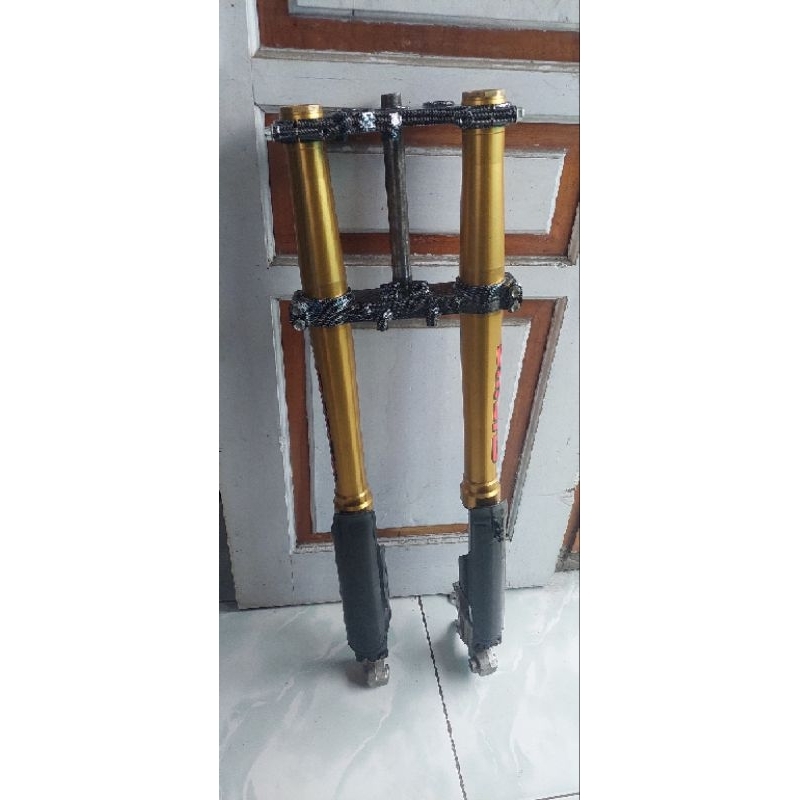 usd showa upside down showa copotan crf 150 L pnp tiger, mp.