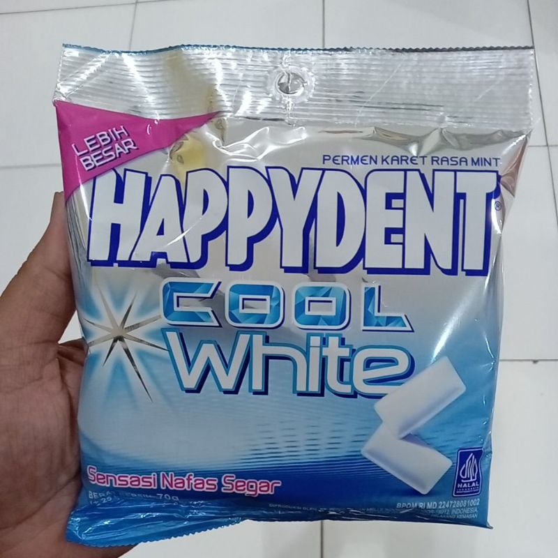 

Happydent Cool White Permen Karet Rasa Mint isi 25 Bungkus @2 Butir / 70 gram