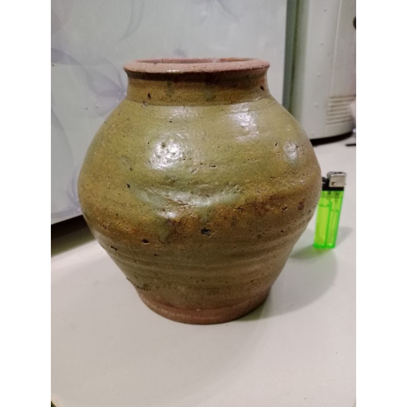 Guci kuno china dinasti Song temuan sungai.Guci antik keramik