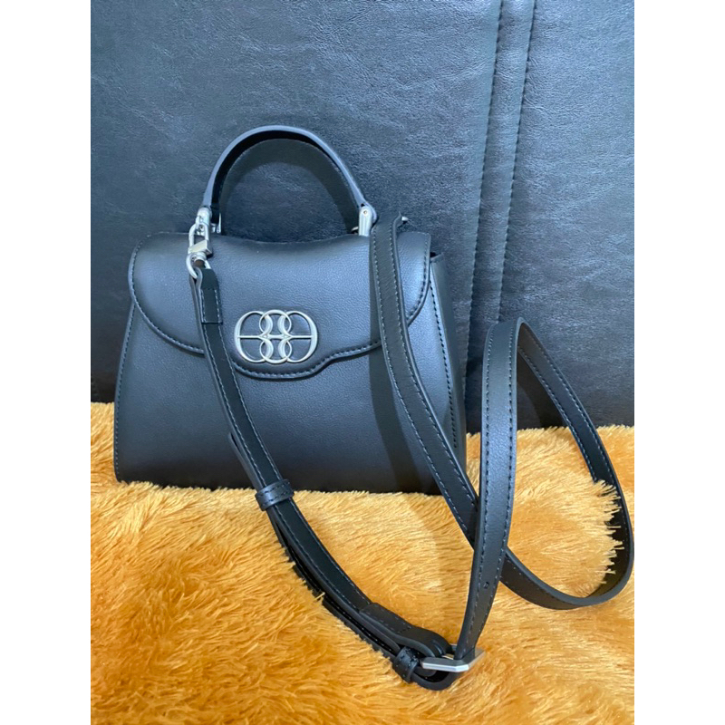 Preloved Bonia Sling Bag Mini Original