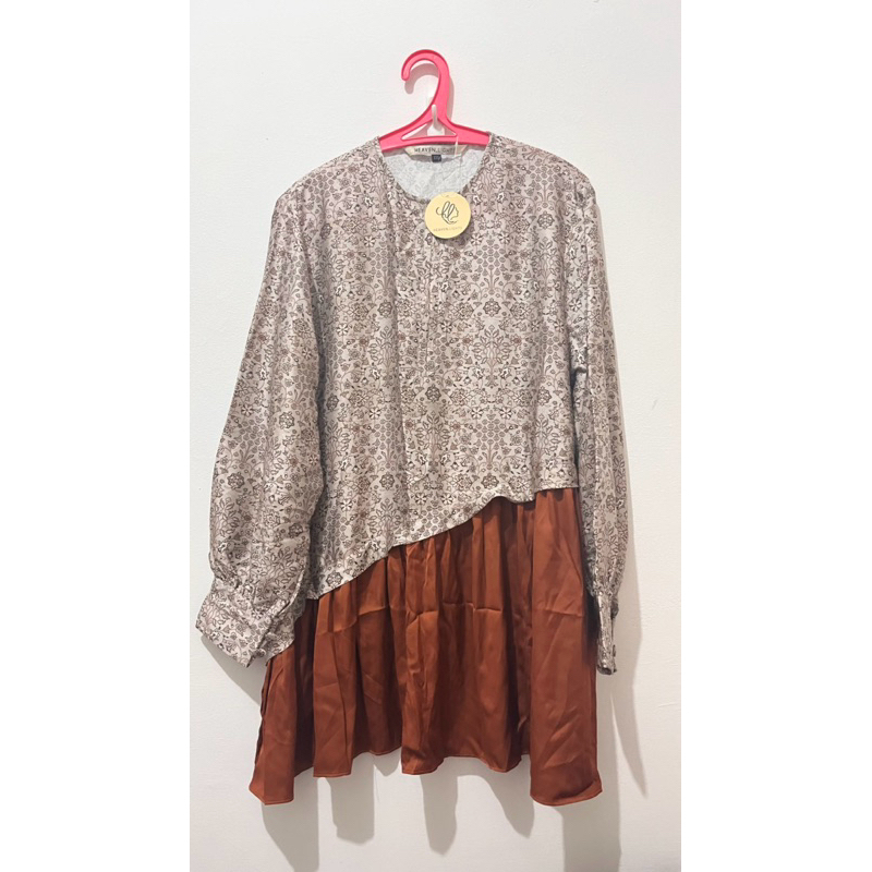 Heaven Light Rhea Terracotta