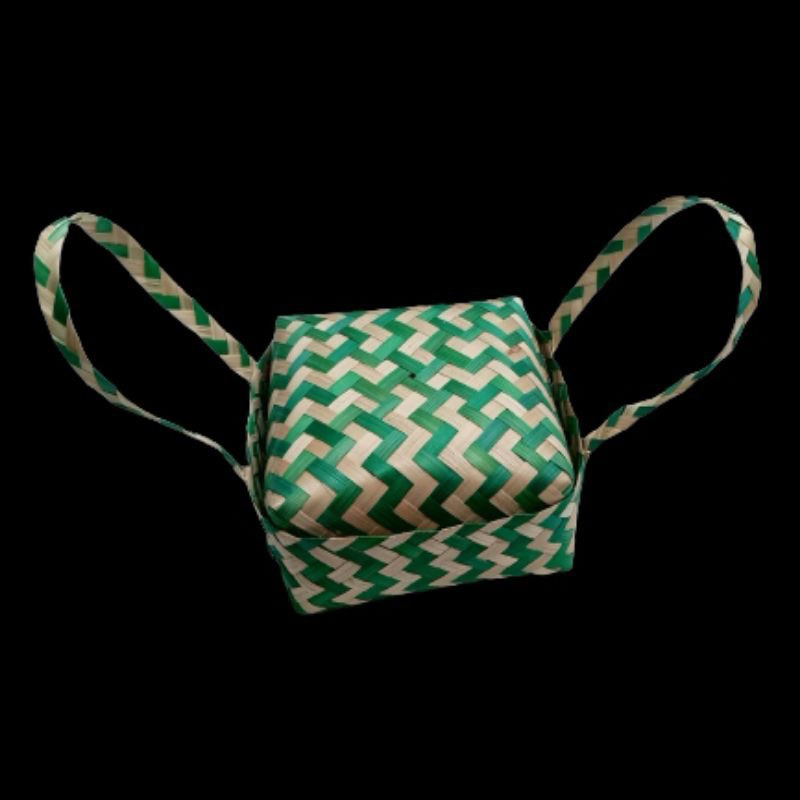 Besek Bambu Jinjing/ Besek Bambu Batik Jinjing / Besek Warna Jinjing / Besek Jinjing