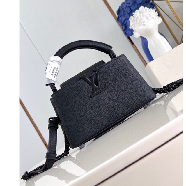 Lv Capucines mini allblack M23955 handbag tas slempang sling bag