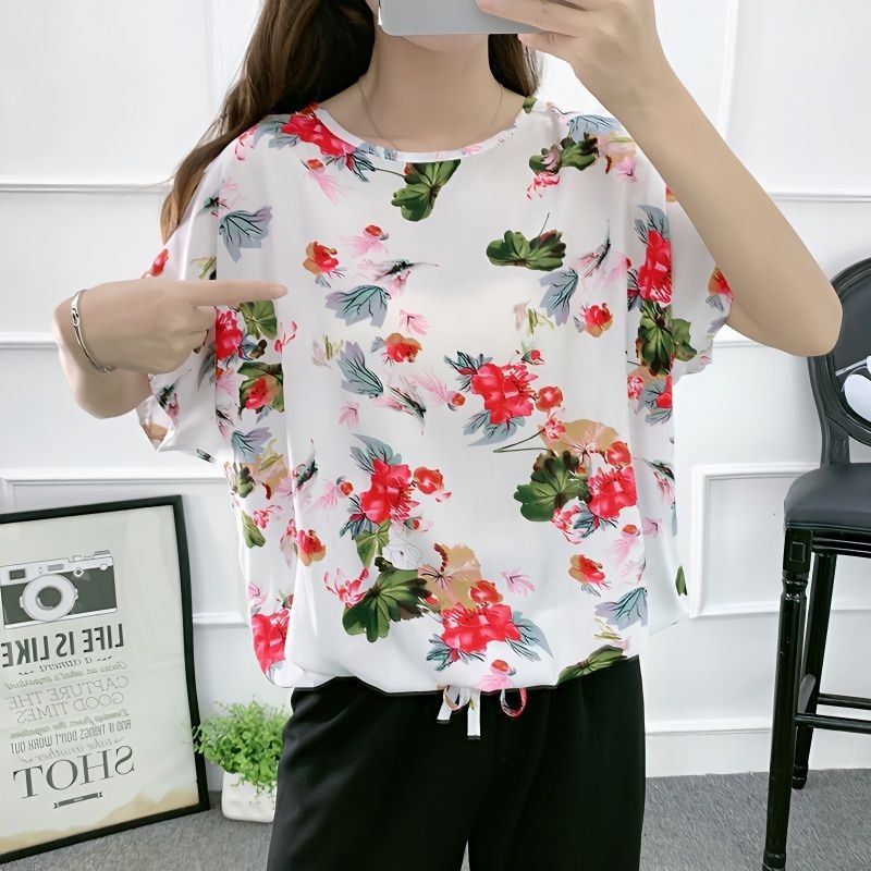 Atasan longgar lengan pendek musim panas wanita kaos wanita tipis