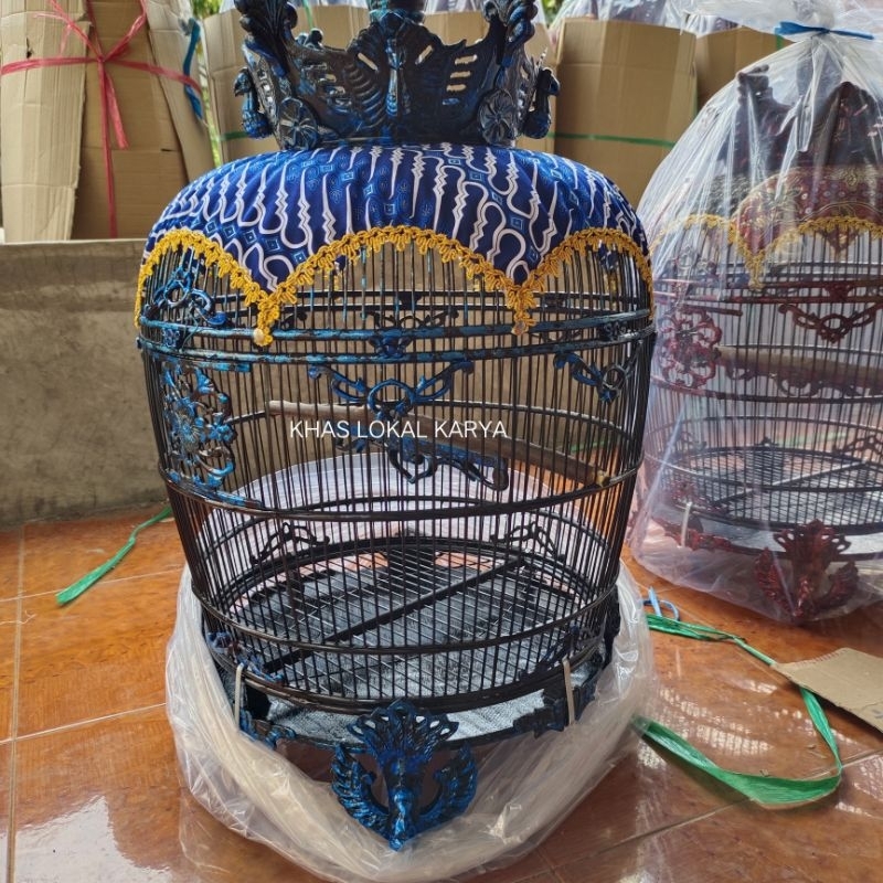 SANGKAR BURUNG KHAS TRADISIONAL INDONESIA KANDANG PERKUTUT MAHKOTA PIBER MERAK KAIN KUALITAS TERBAIK