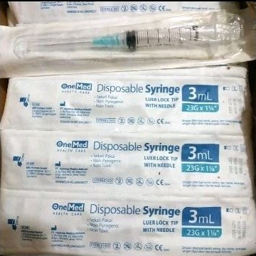 Spuit 3 cc Onemed / Syringe 3 ml Onemed