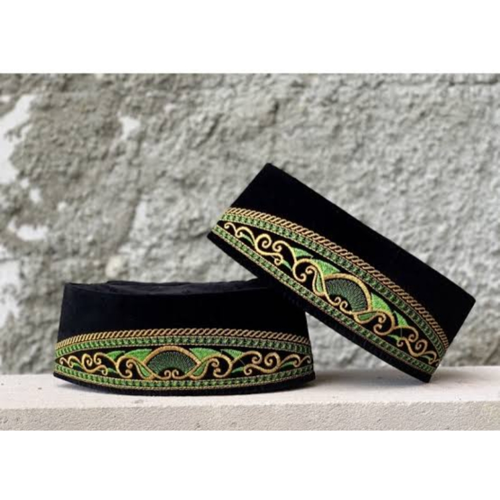 Kopiah hitam bordir