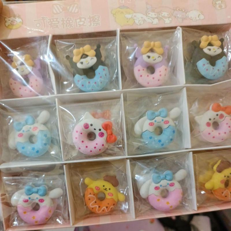 

1 BOX PENGHAPUS DONAT SANRIO