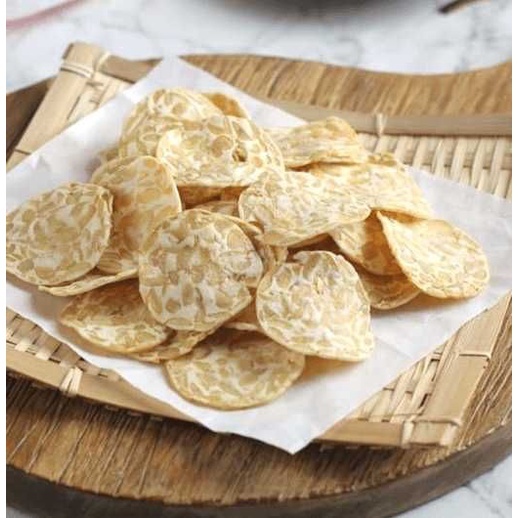

KERIPIK TEMPE SAGU 450 G KUALITAS SUPER RENYAH ENAK MURAH