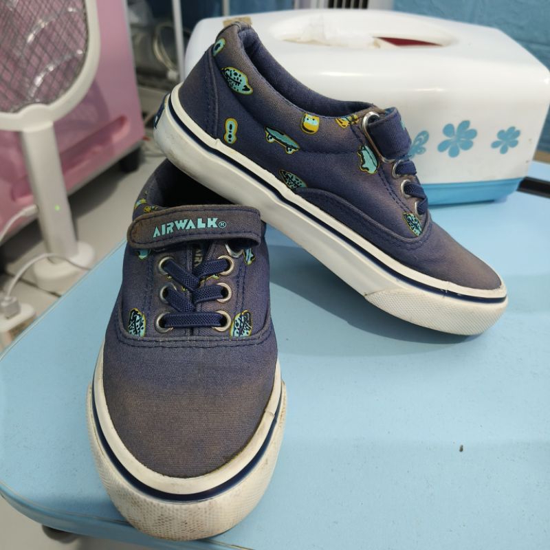 Preloved Sepatu Airwalk Anak Laki-laki