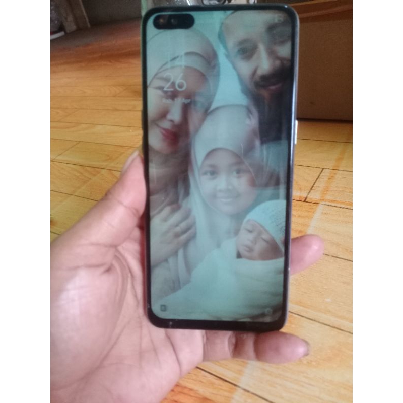 OPPO RENO 4F RAM 8 MINUS LCD