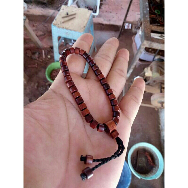 gelang akar galih nagasari