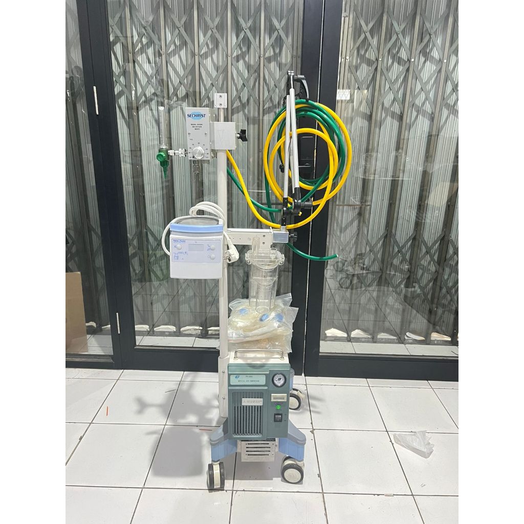 Infant Bubble Cpap with Compressor, Schrist, F&P MR850 Used