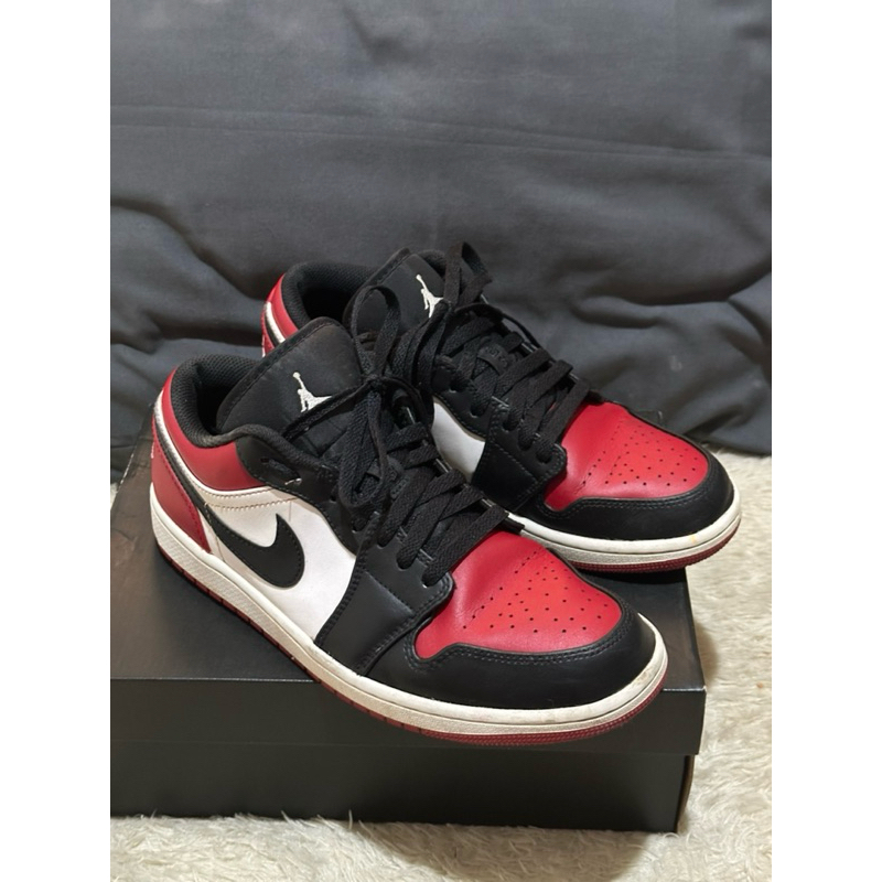 Air Jordan 1 Low Bred Toe