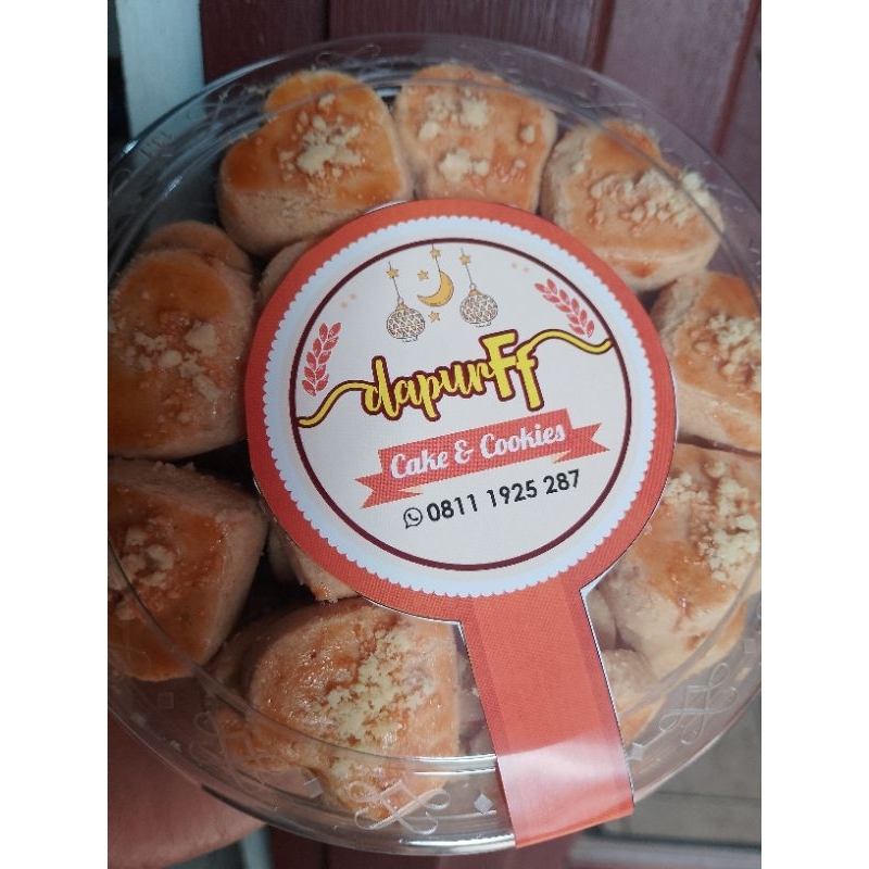 

kue kacang premium