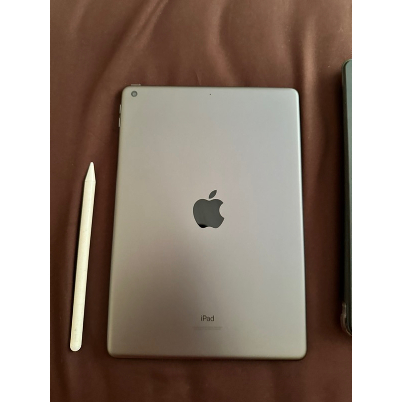 Ipad gen 9th generation 2021 second 64GB Wifi