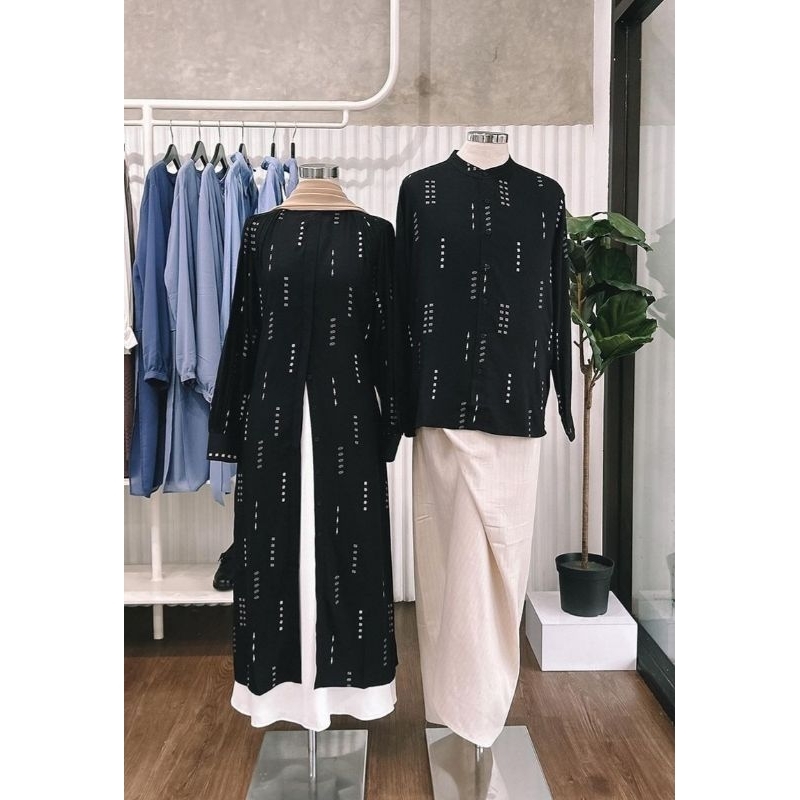 Nostalgia Thenblank Pattern Slit Dress Snack Black size M