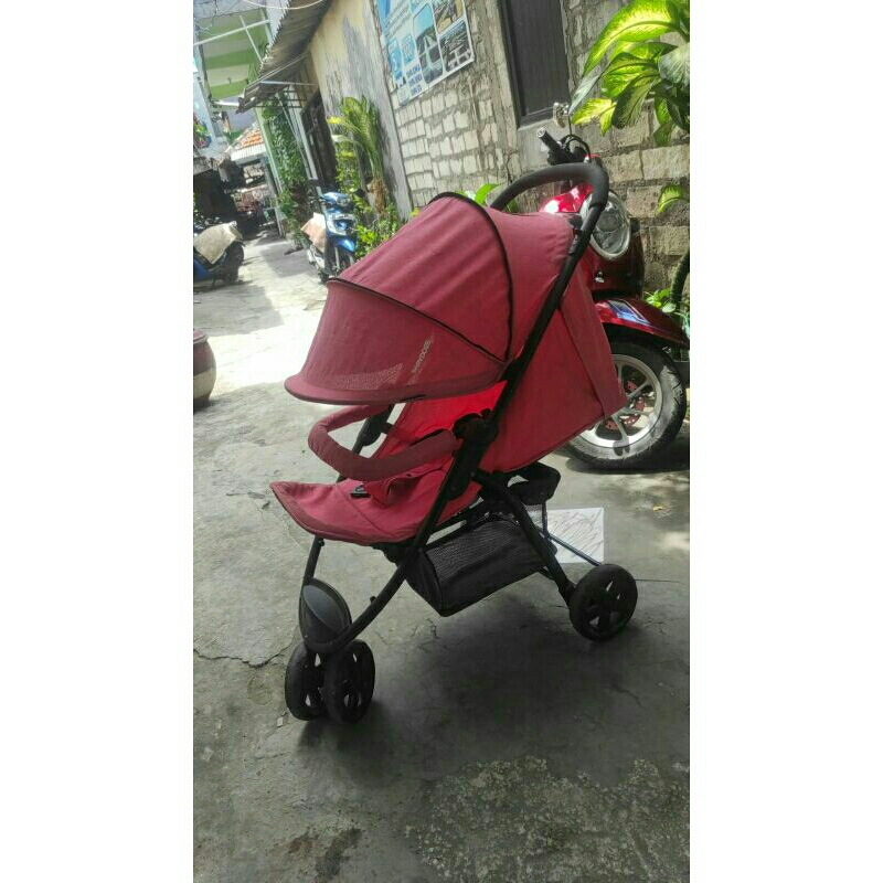 Stroller Babydoes