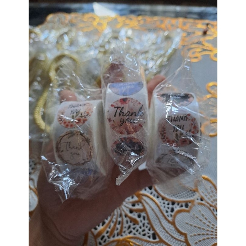 

Sticker Thankyou Label Segel Order Packing Motif Bunga Love Serbaguna 1 Roll 500 pcs Ready Kotamobagu