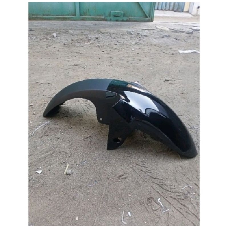 slebor sakbor depan r15 warna hitam slebor yamaha r15 hitam glossy