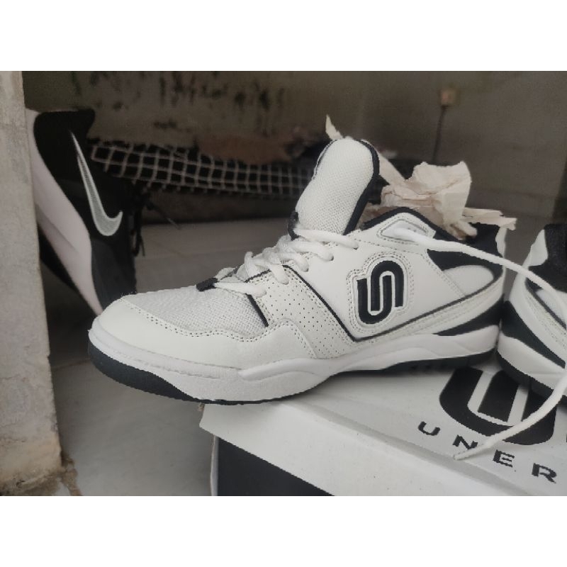 unerd explorer coral black