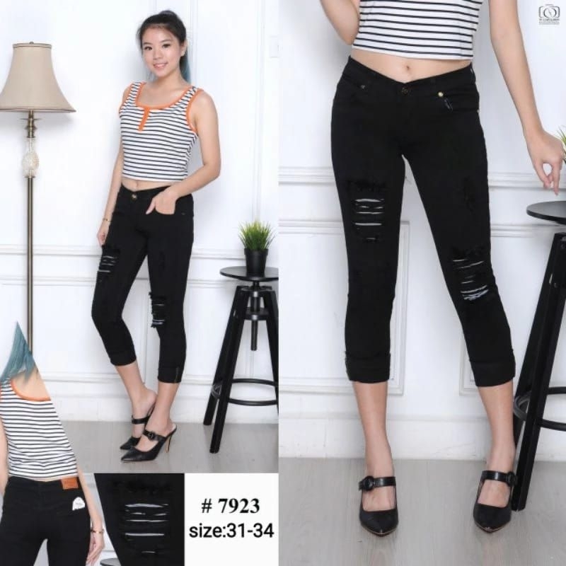 MONIQUE HITAM SOBEK LAPIS 7/9 JEANS WANITA JUMBO