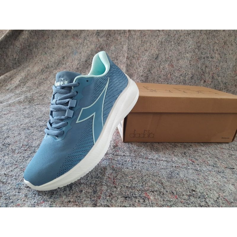 sepatu sport olahraga wanita sepatu diadora hudson women