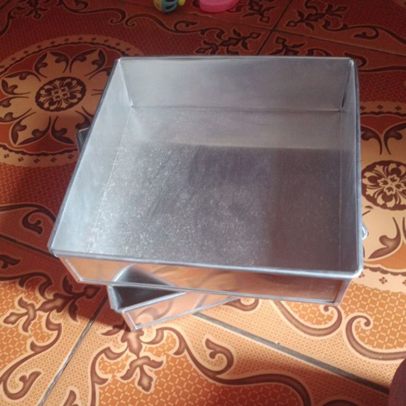 loyang kotak 20x20x4/loyang kue/loyang persegi