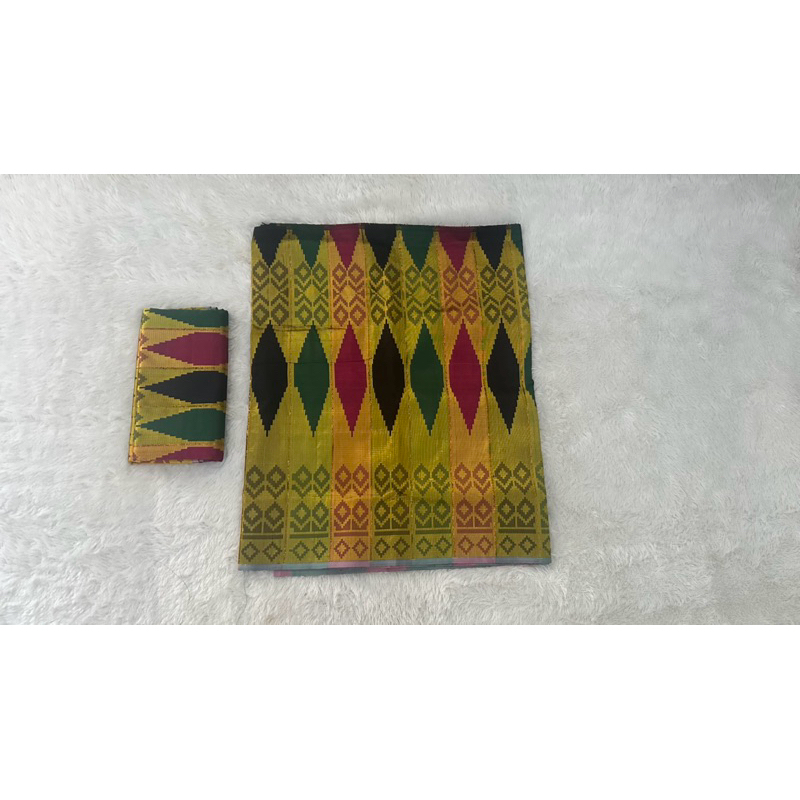 Kain Sarung Tenun Sutera Asli Khas “Bugis” Sengkang, Makassar. Original Silk