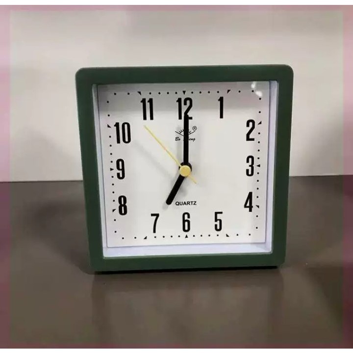 Jam Weker Aesthetic Vintage Meja Kotak GH 205