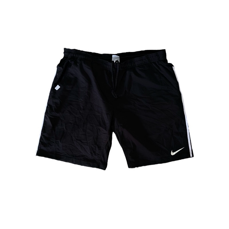 Short pants celana pendek Nike preloved