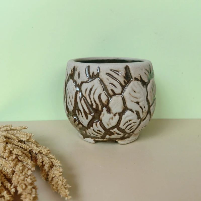 Lintang Gardening Pot Keramik Relief Sukulen Bonsai Adenium Se-Jabodetabek