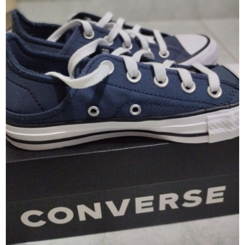 Sepatu Converse Women size 36