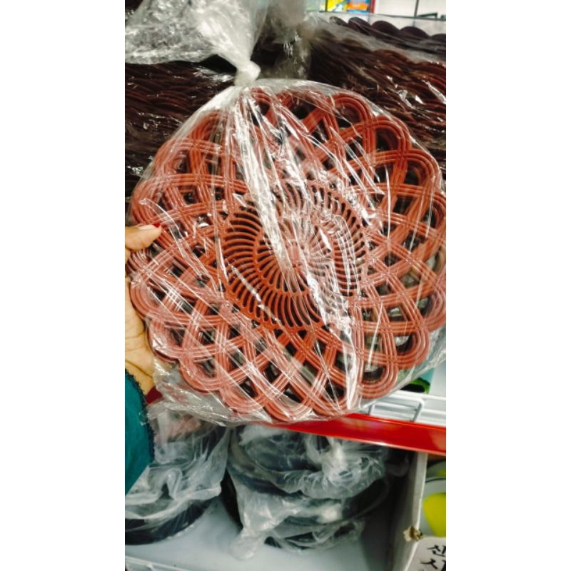 1 lusin piring rotan /piring motif rotan /piring plastik
