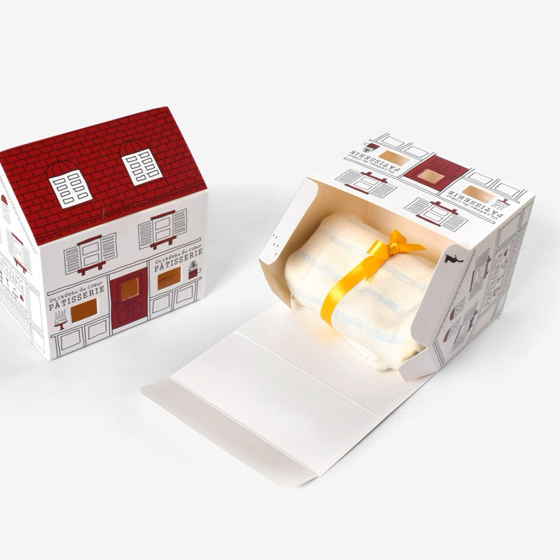 

Mi.casa - Packaging Red Roof Patisserie/Gift box/souvenir/ ultah wedding 11x9x11,5cm