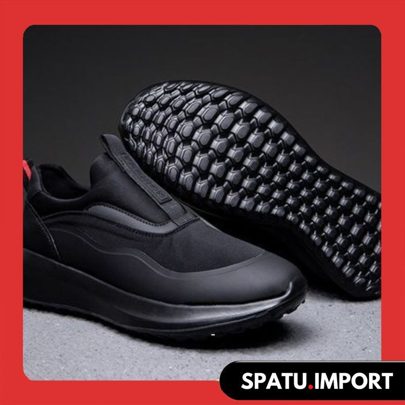 Sepatu Sneakers Pria Import Sepatu Hitam Cowok Terbaru