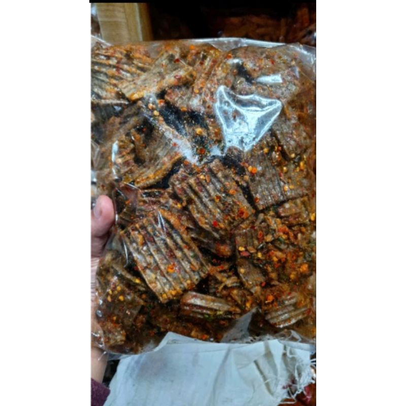 

Kerupuk jengkol pedas daun jeruk berat 500 gram