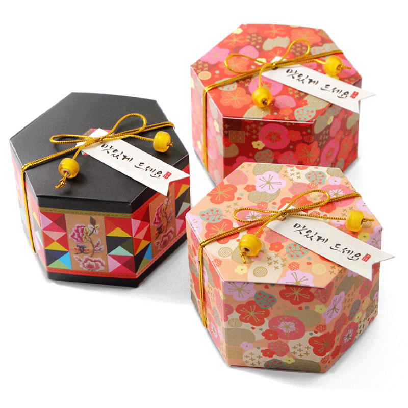 

Mi.casa - Oriental Paper Box Gift Box candy souvenir ultah wedding kotak kado packaging