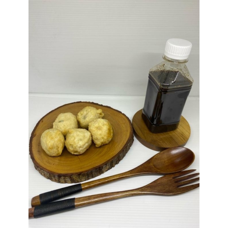 

Pempek adaan