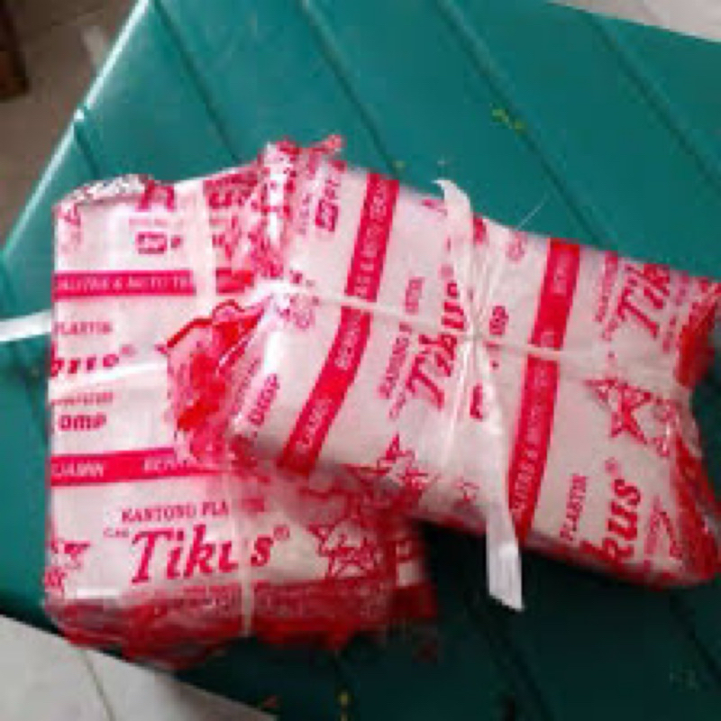 plastik pp tikus tipis merah  1/4 & 1/2 kg & hitam 1/2 kg