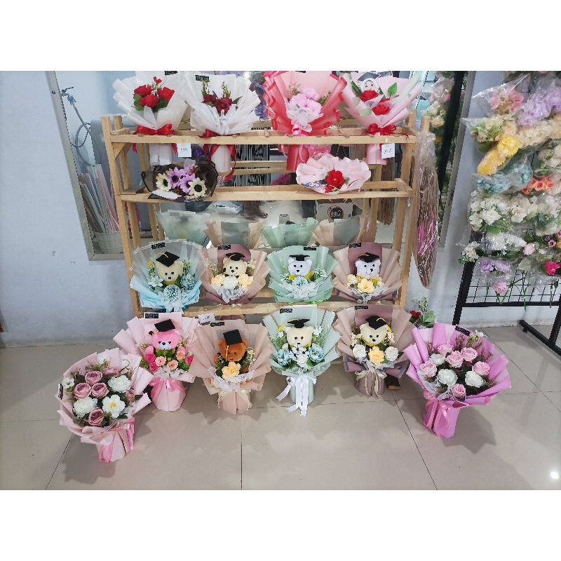 

Buket Boneka Wisuda