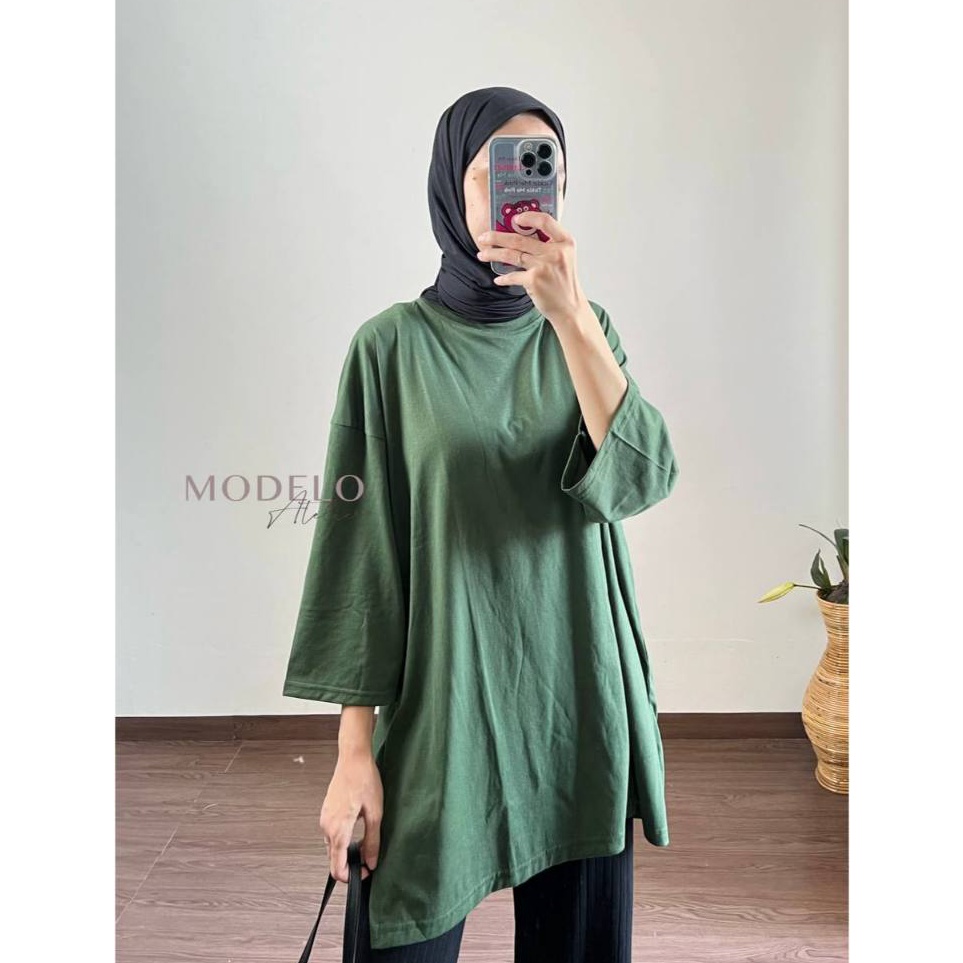 Ready Menarik  Oversized Blouse Hijab  Kaos Oversize Polos Hijab  Kaos Panjang Wanita  Kaos Jumbo  M