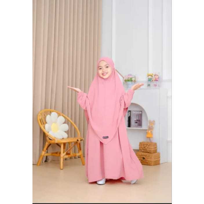 FAVORIT Gamis Sary Anak Crinkle Nabila Set Hijab Terbaru Viral 2-6Tahun