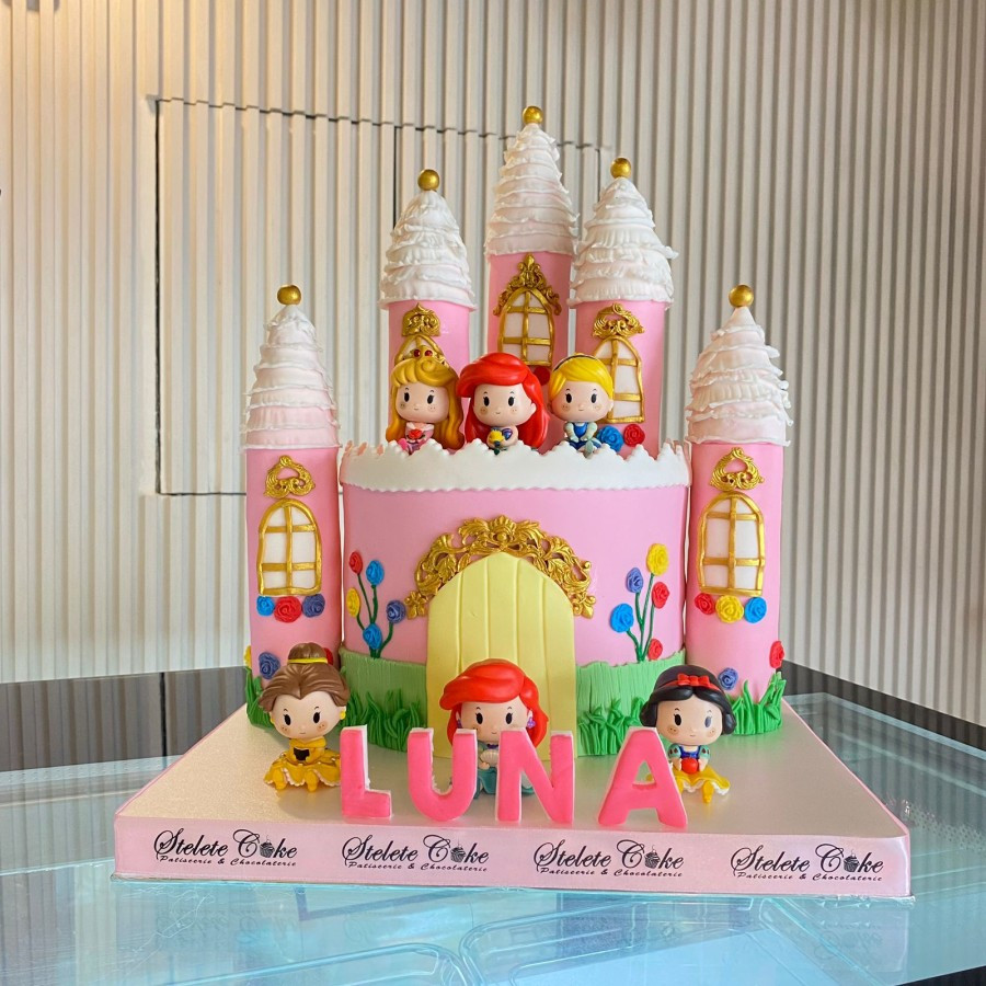 

Kue Ulang Tahun / Cake Birthday Istana / Kue Ultah Costum