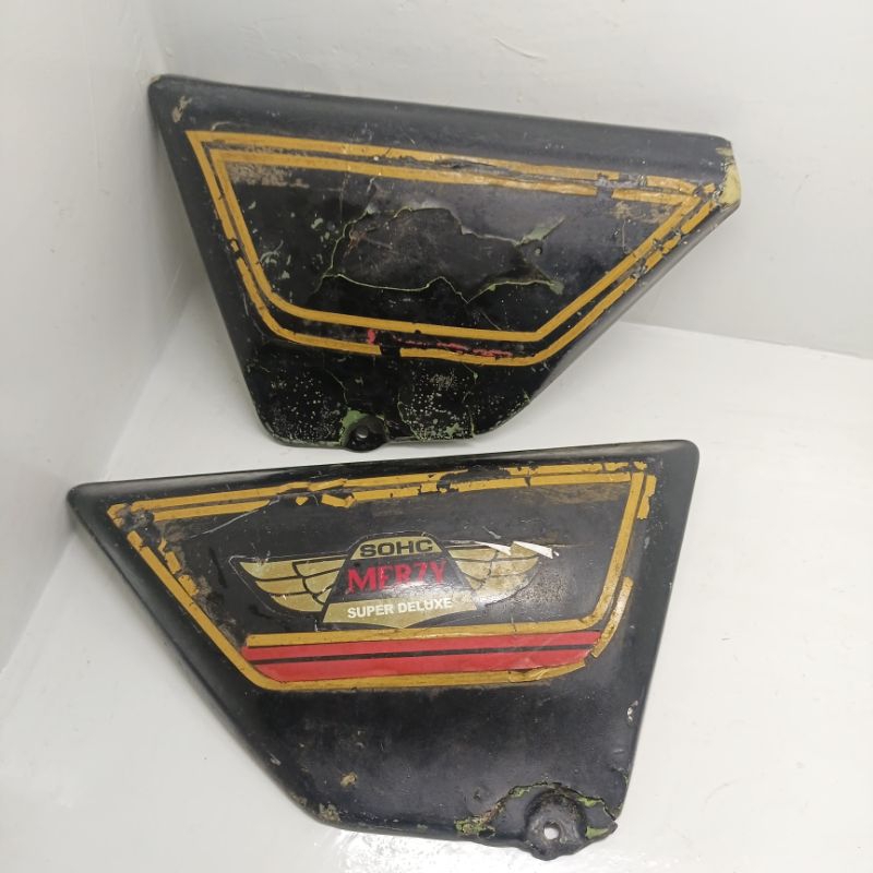 box aki kawasaki binter merzy kz200 ori side cover tepong binter merzy kz200 original